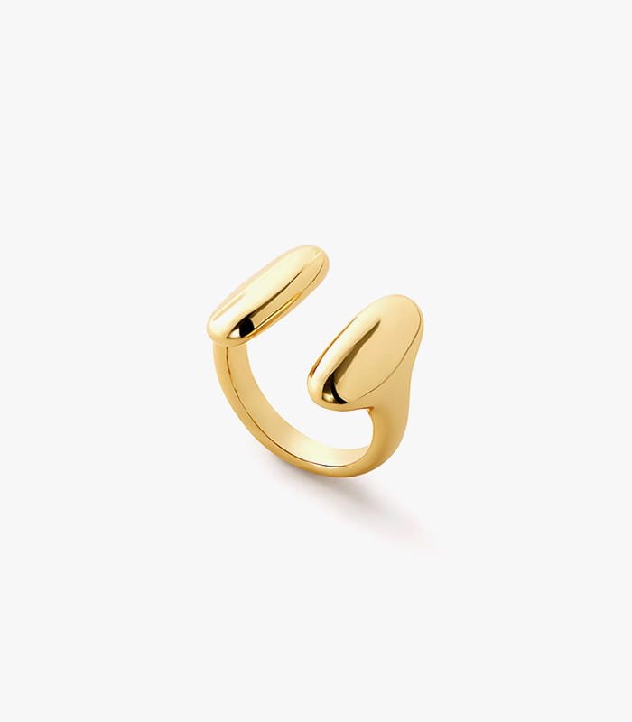 miley statement ring.jpeg