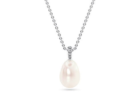 tesora oval diamond necklaces